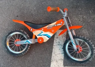 Bicicleta de Equilibrio Hape Cross