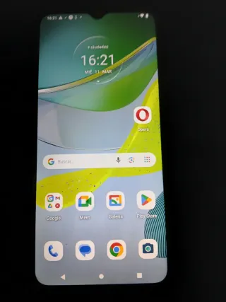 Motorola moto e13 8GB RAM