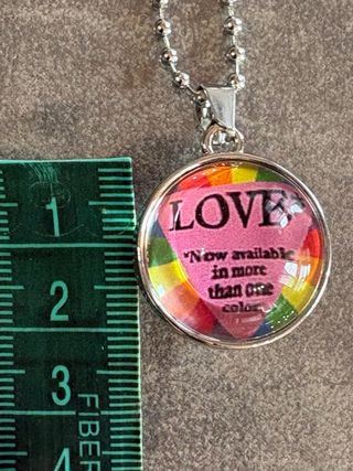 Collana arcobaleno LOVE