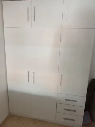 Armario blanco modular