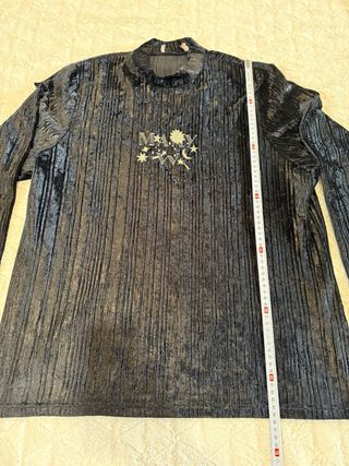 Camiseta Vintage Negra tercipelo