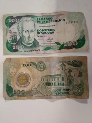 lote billetes y moneda Colombia