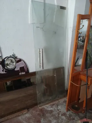 Puerta de cristal templado