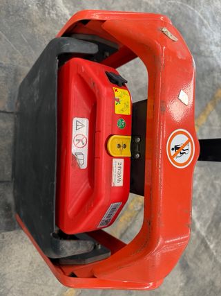 Transpaleta Eléctrica BT LITO Camión Almacén