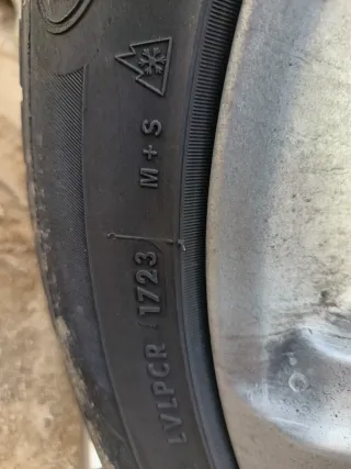 Llantas Ford 17 con neumáticos 235/55