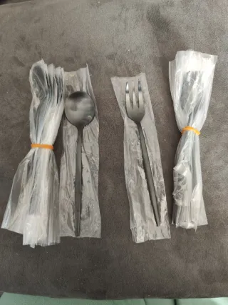 Juego de cubiertos BESTDIN