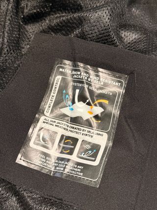 Chaqueta estilo RedBull