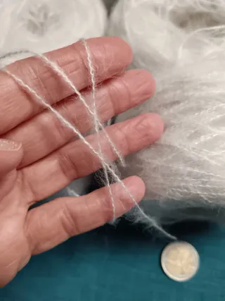 6 gomitoli filato mohair bianco offwhite