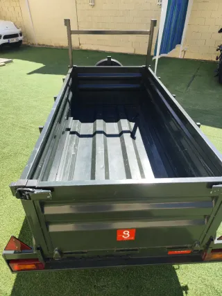 Alquiler de remolque normal o motos