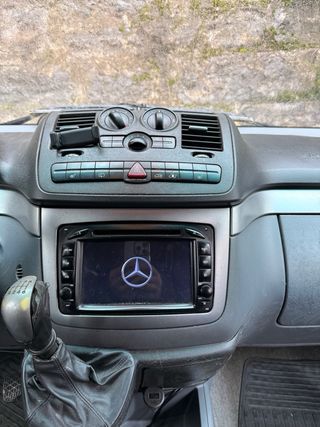 Mercedes-Benz Viano 2004