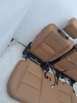 ASIENTOS TRASEROS LEXUS NX