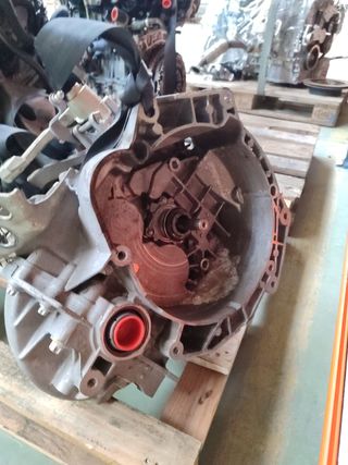 CAJA CAMBIOS OPEL CORSA D