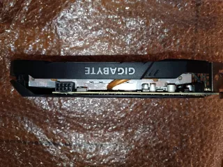 Gigabyte GTX 1660 Ti 6Gb GDDR6 Scheda Video