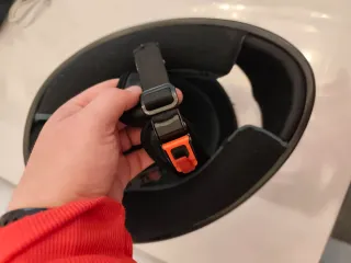 Casco Moto MT Helmets Blanco y Negro