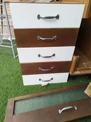 Mueble de cocina de madera GRATIS