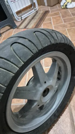 Rueda Trasera Yamaha Jog RR 130/70-12