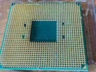 Procesador AMD Ryzen 5 2400G con Gráficos Vega