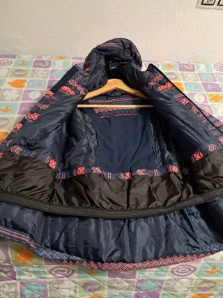 Chaqueta de nieve estampada