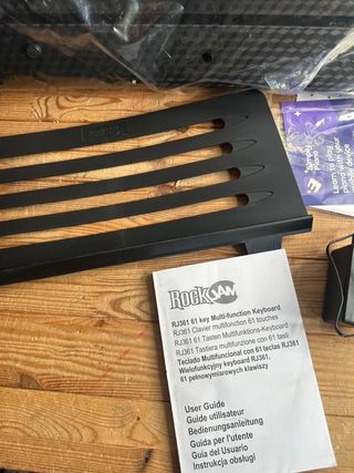 Teclado RockJam 61 teclas con soporte