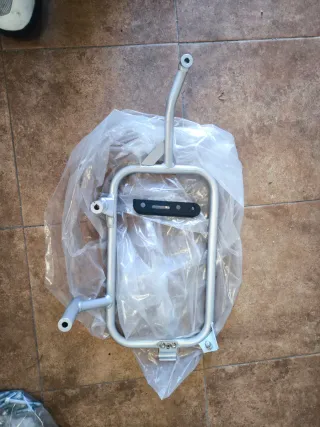 Soportes Maletas+sopote Baúl CF MOTO 700MT 2025