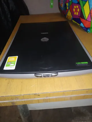 Scanner Canon CanoScan LiDE 25