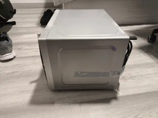 Microondas Hyundai 700W 20L