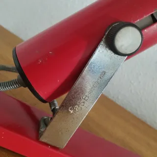 Aplique vintage roja y negra