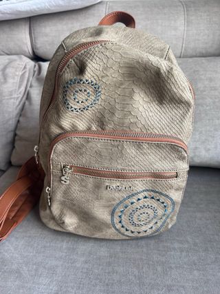 Mochila Desigual Beige Textura Reptil marrón