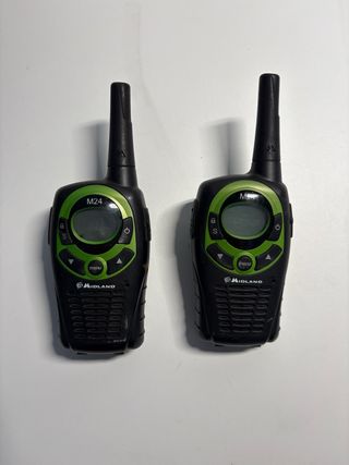 2 Walkie Talkies Midland M24