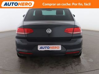 Volkswagen Passat 2.0 TDI Advance BlueMotion