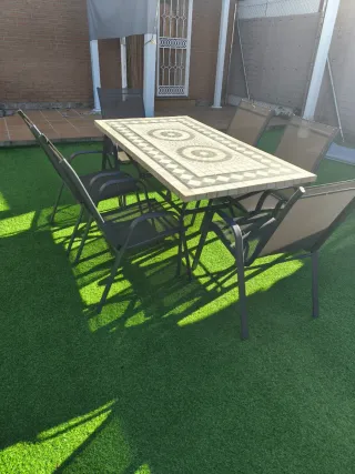 Mesa mosaico jardín o salón y 6 sillas metal
