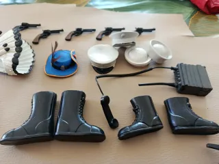 Lote figuras y Accesorios Geyperman Action Man