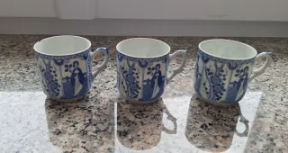 Set 3 Tazzine e Piattini Stile Giapponese