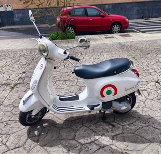 SCOOTER VESPA 125 LX