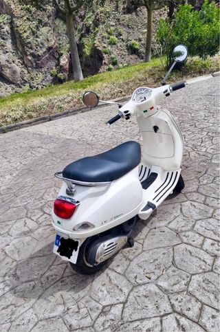 SCOOTER VESPA 125 LX
