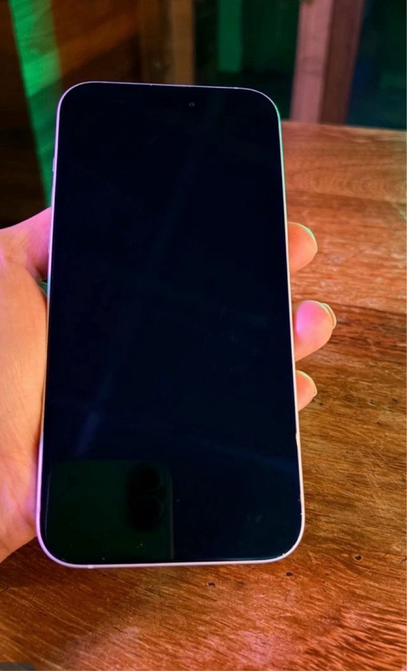 iPhone 15 Azul Claro afbeelding 3