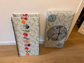 Cajonera de tela con diseño de libélulas