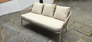Conjunto de jardín: 1 sofá, 2 sillones y mesa baja