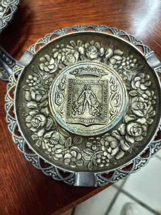 Ceniceros apilables de plata antiguos