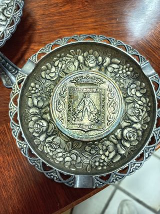 Ceniceros apilables de plata antiguos