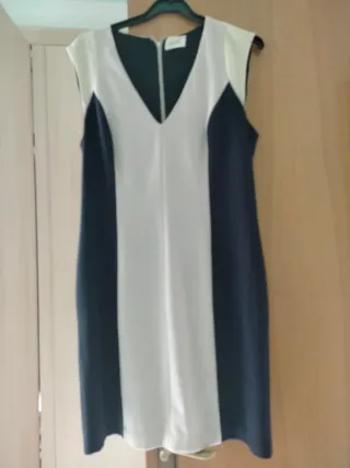 Vestido EXQUISISS negro y rosa