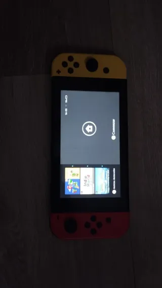 Nintendo Switch Rojo y Amarillo
