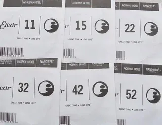 2 JUEGOS CUERDAS guitarra ACÚSTICA 11-52 ELIXIR