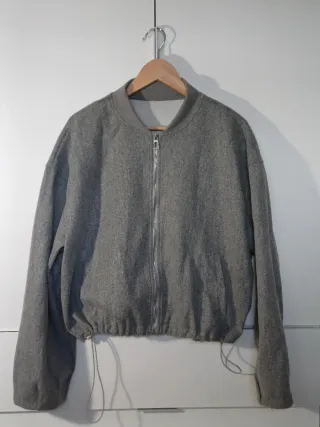 Chaqueta bomber gris