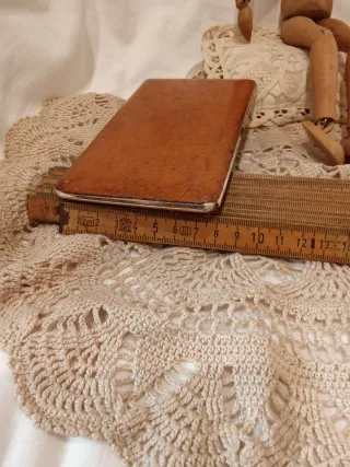 Pitillera vintage de cuero