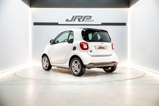 SMART fortwo 60kW81CV EQ coupe
