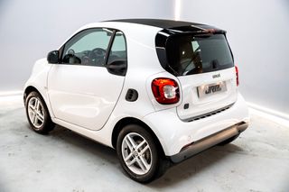 SMART fortwo 60kW81CV EQ coupe