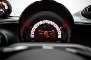 SMART fortwo 60kW81CV EQ coupe