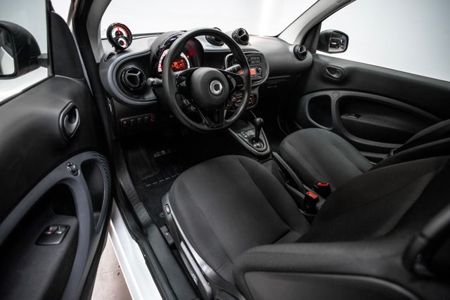 SMART fortwo 60kW81CV EQ coupe