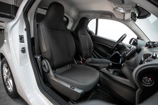 SMART fortwo 60kW81CV EQ coupe